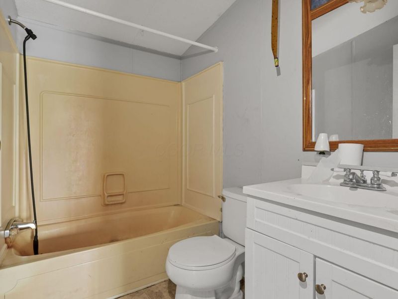 2545 Johnstown Road , Centerburg, OH 43011 Photo 13