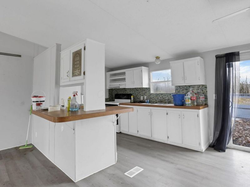 2545 Johnstown Road , Centerburg, OH 43011 Photo 5