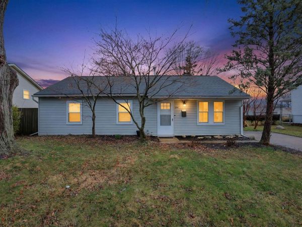 394 Banbury Drive , Columbus, OH 43230