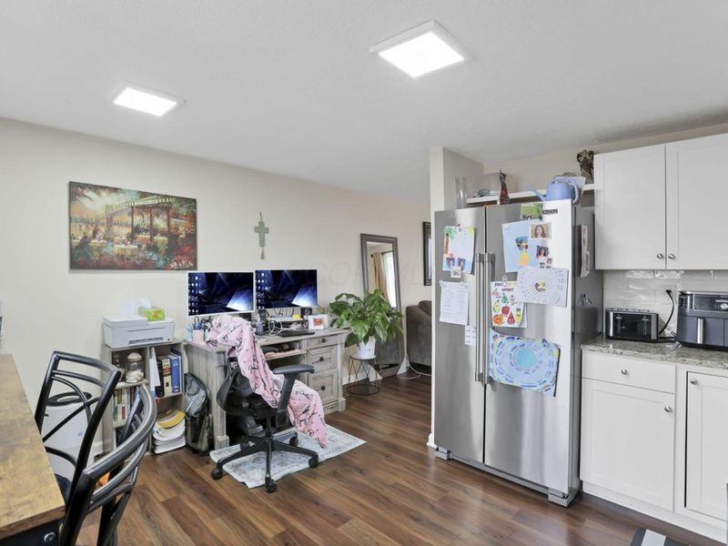 394 Banbury Drive , Columbus, OH 43230 Photo 12