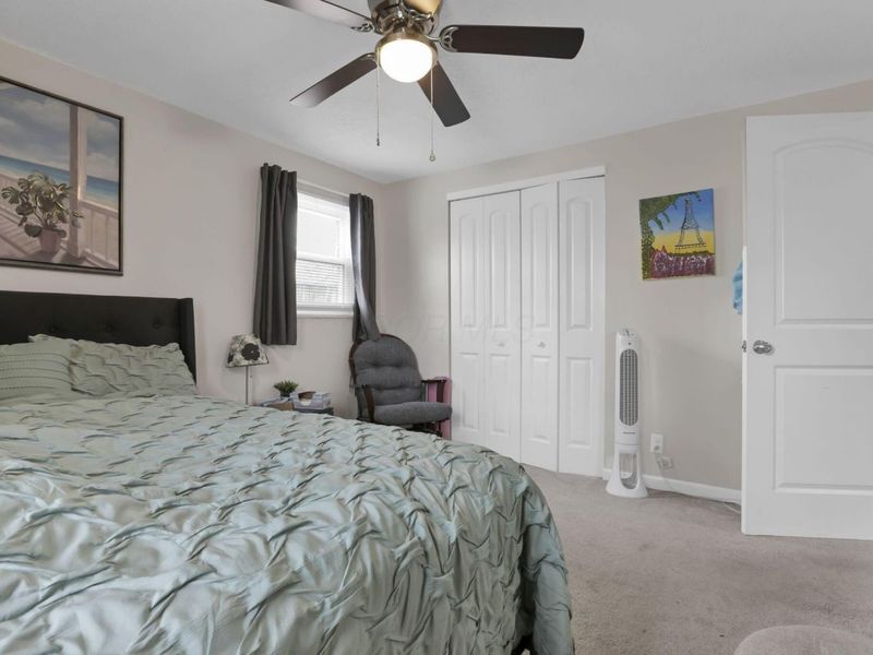 394 Banbury Drive , Columbus, OH 43230 Photo 18