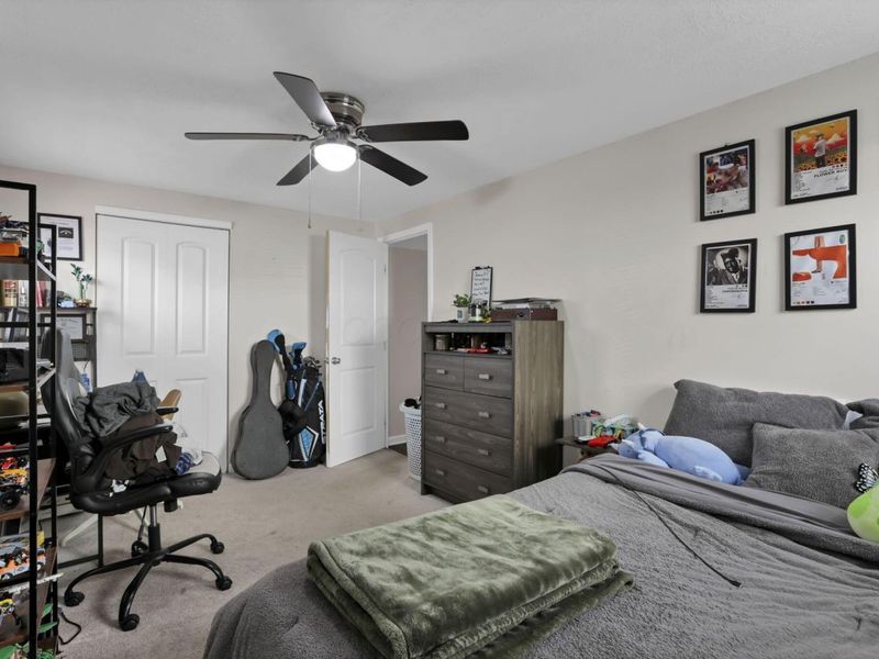 394 Banbury Drive , Columbus, OH 43230 Photo 21