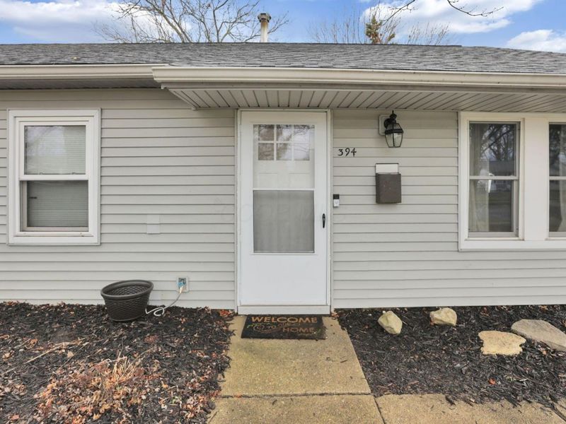 394 Banbury Drive , Columbus, OH 43230 Photo 4