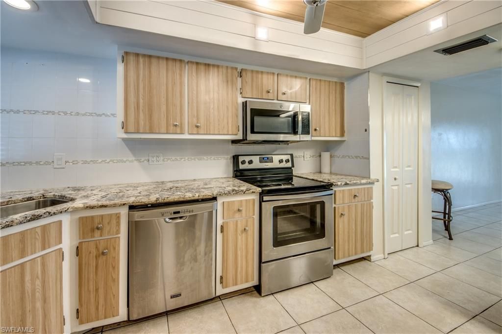 1202 Cape Coral Pkwy W, Unit 107, Cape Coral, FL 33914 Photo