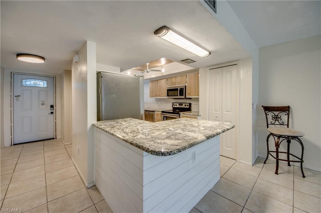 1202 Cape Coral Pkwy W, Unit 107, Cape Coral, FL 33914 Photo