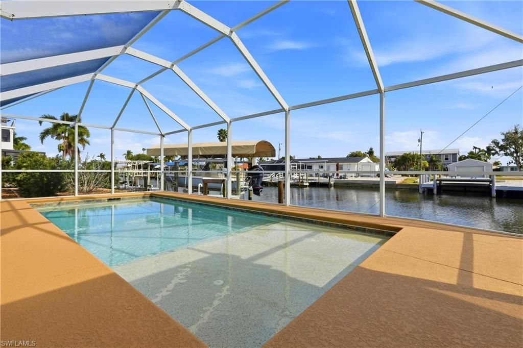 2859 Cheryl St , Matlacha, FL 33993 Photo