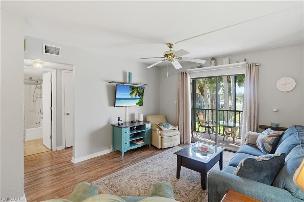 1230 Hall Rd, Unit 305, North Fort Myers, FL 33903 Photo