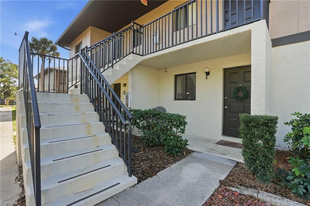 1230 Hall Rd, Unit 305, North Fort Myers, FL 33903 Photo