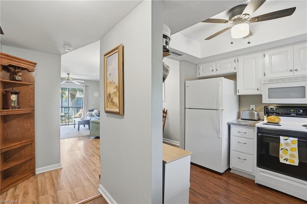 1230 Hall Rd, Unit 305, North Fort Myers, FL 33903 Photo