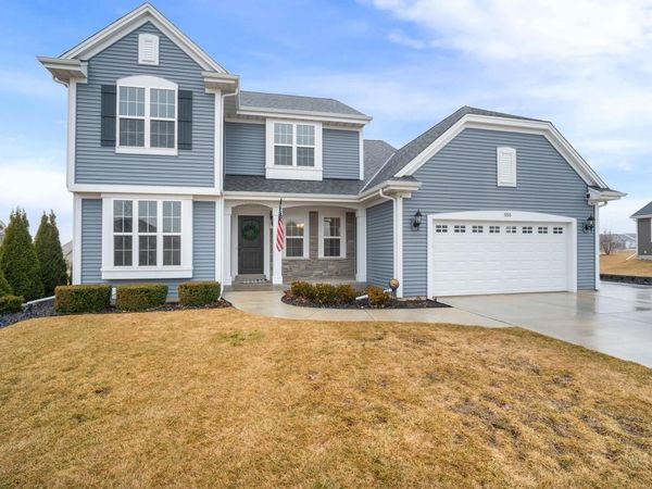 555 Spur ROAD, Slinger, WI 53086