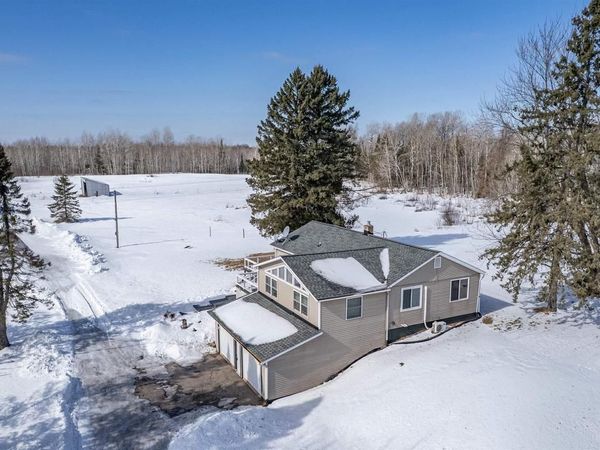 10267 S State Hwy 35, Foxboro, WI 54836