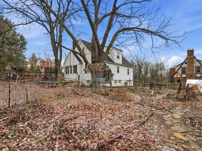 2495 Knorr Avenue, Cincinnati, OH 45214 Photo 41