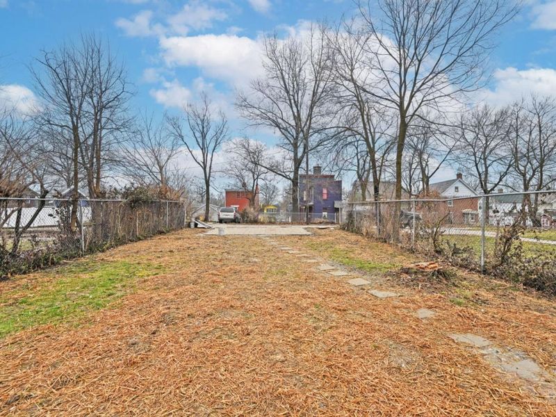 1933 Hewitt Avenue, Cincinnati, OH 45207 Photo 30