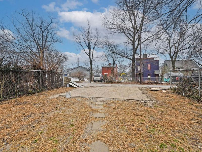 1933 Hewitt Avenue, Cincinnati, OH 45207 Photo 31