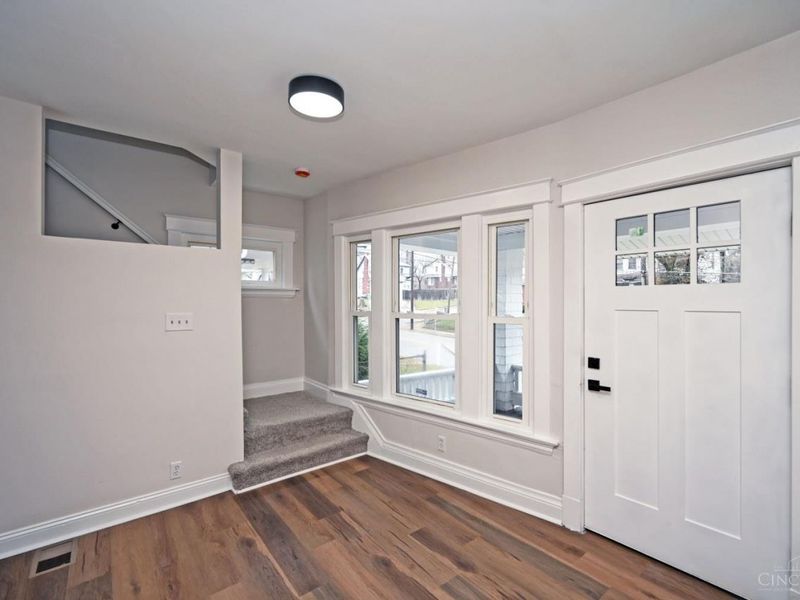 1933 Hewitt Avenue, Cincinnati, OH 45207 Photo 5
