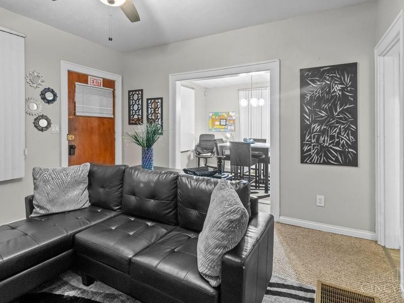 1435 Yarmouth Avenue, Cincinnati, OH 45237 Photo 4