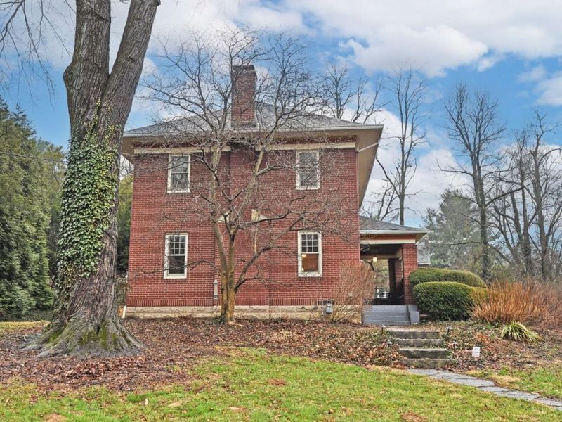 6276 Grand Vista Avenue, Cincinnati, OH 45213 Photo 3