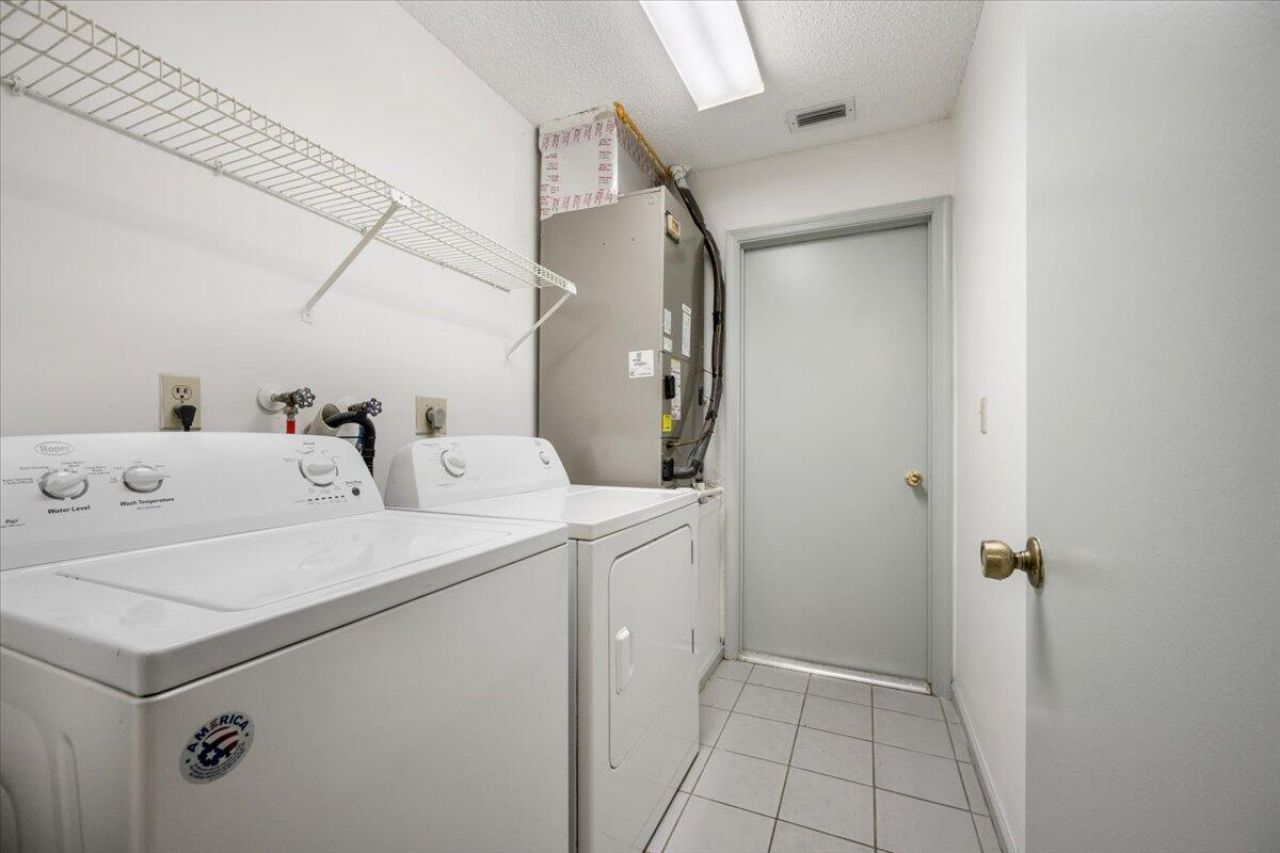 2216 Amesbury Court, Wellington, FL 33414 Photo