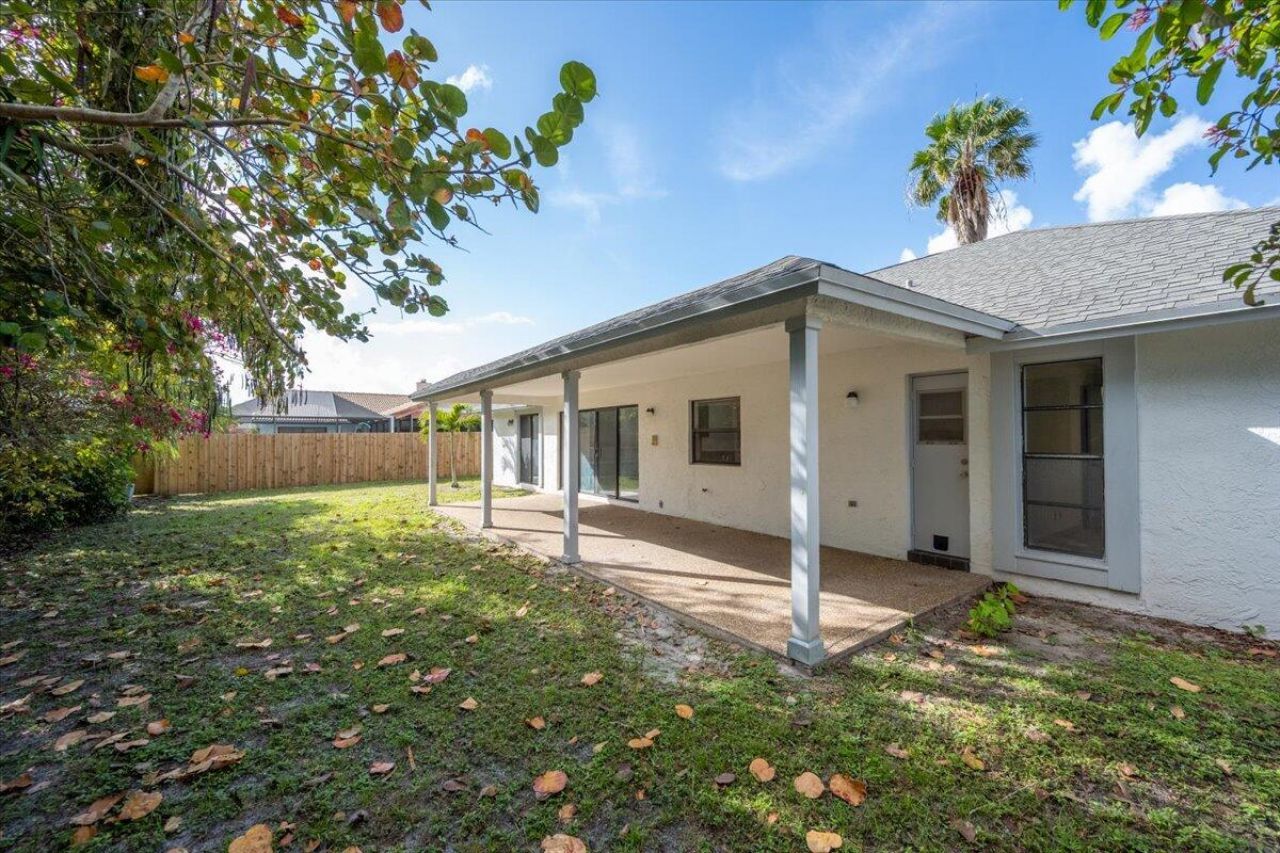 2216 Amesbury Court, Wellington, FL 33414 Photo