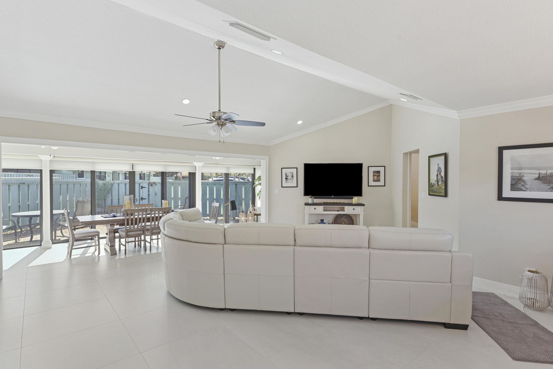 1127 E Seminole Avenue, Unit 15c, Jupiter, FL 33477 Photo