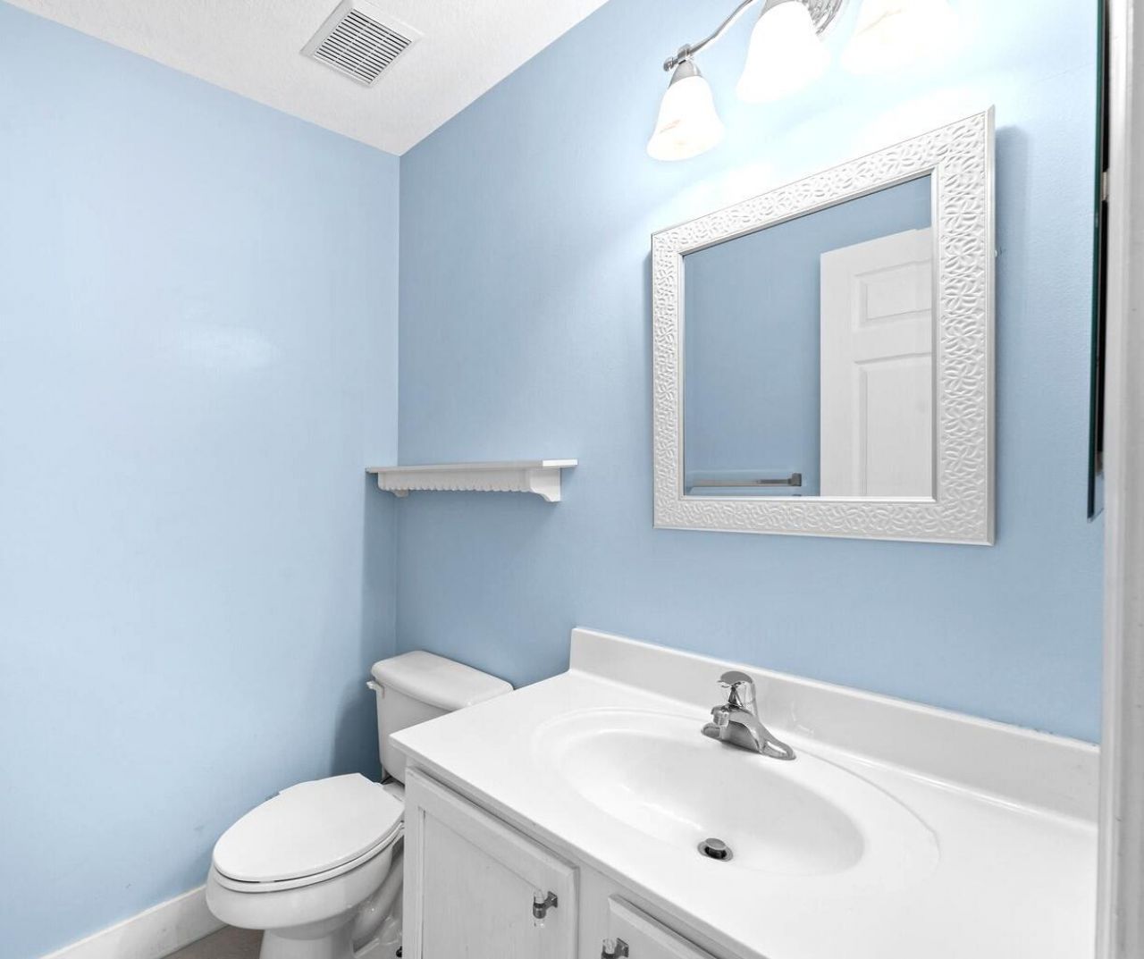 8018 Big Pine Way, Riviera Beach, FL 33407 Photo