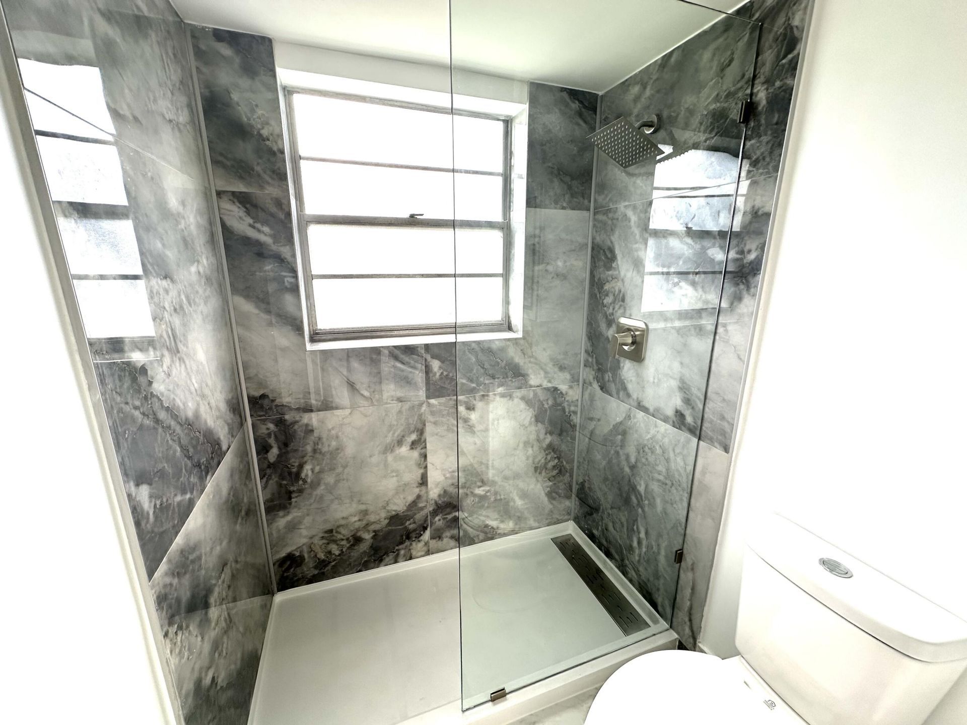 121 Sheffield F, West Palm Beach, FL 33417 Photo