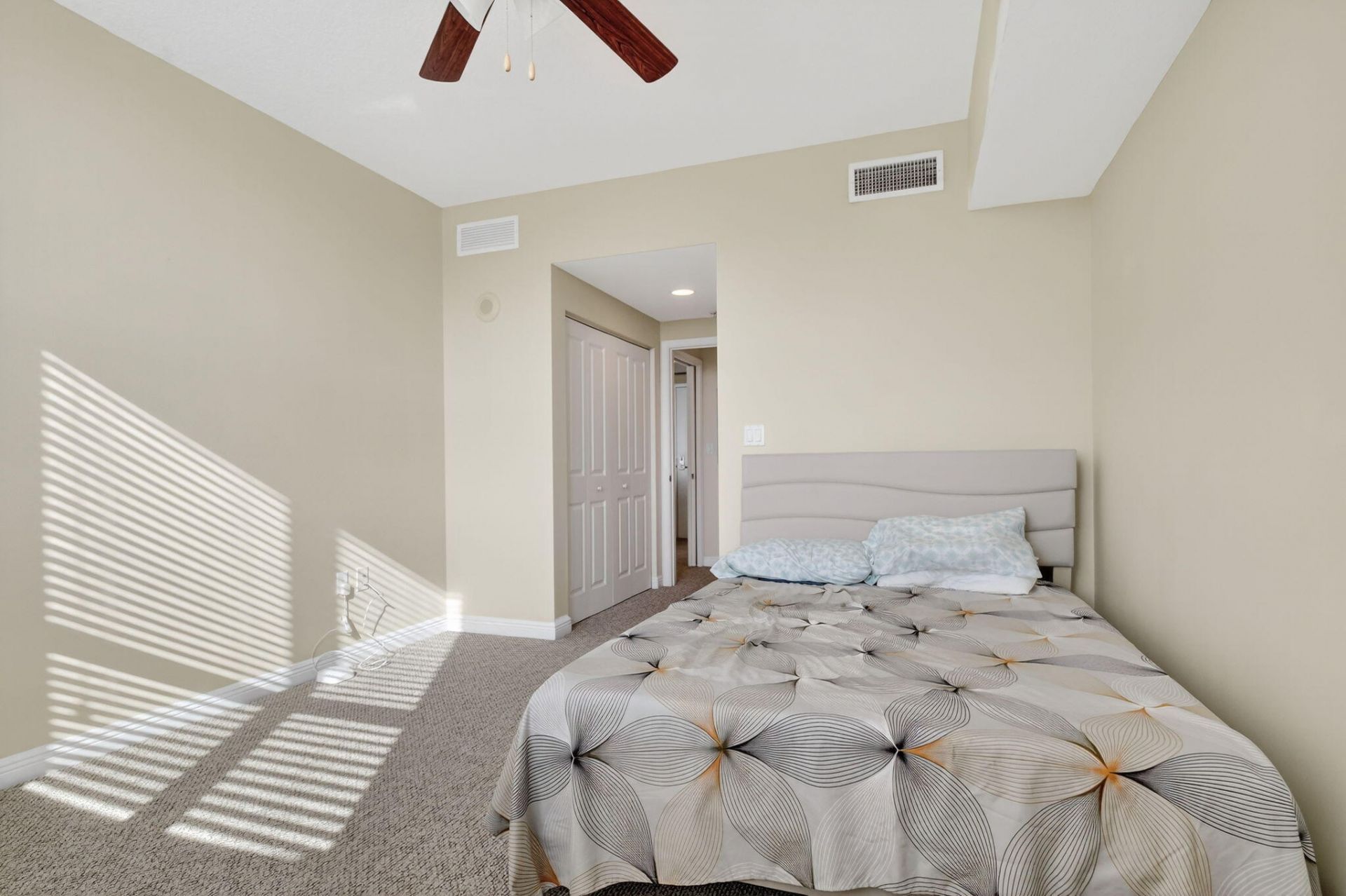 350 N Federal Highway, Unit 502, Boynton Beach, FL 33435 Photo