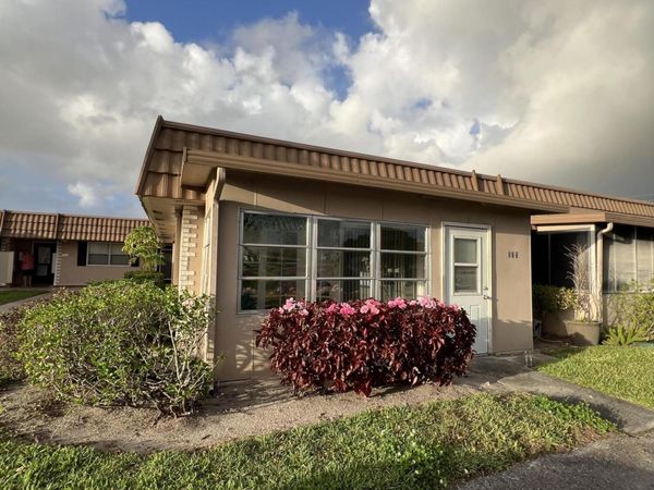 322 Seville N, Delray Beach, FL 33446