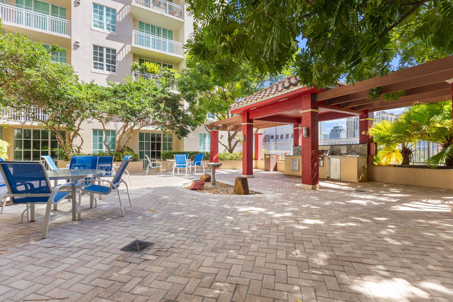 410 Evernia Street, Unit 717, West Palm Beach, FL 33401 Photo