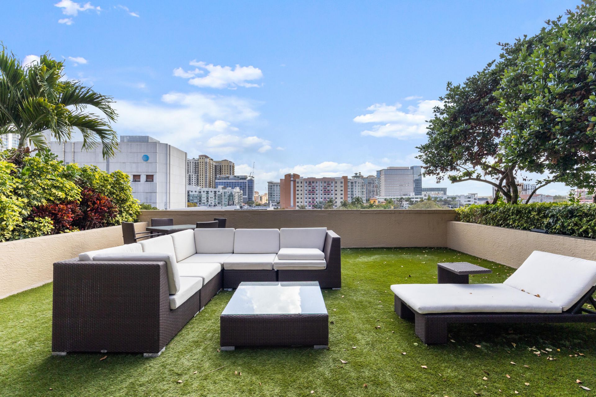 410 Evernia Street, Unit 717, West Palm Beach, FL 33401 Photo