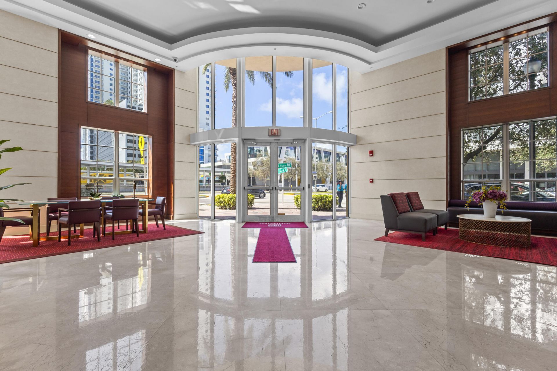 410 Evernia Street, Unit 717, West Palm Beach, FL 33401 Photo