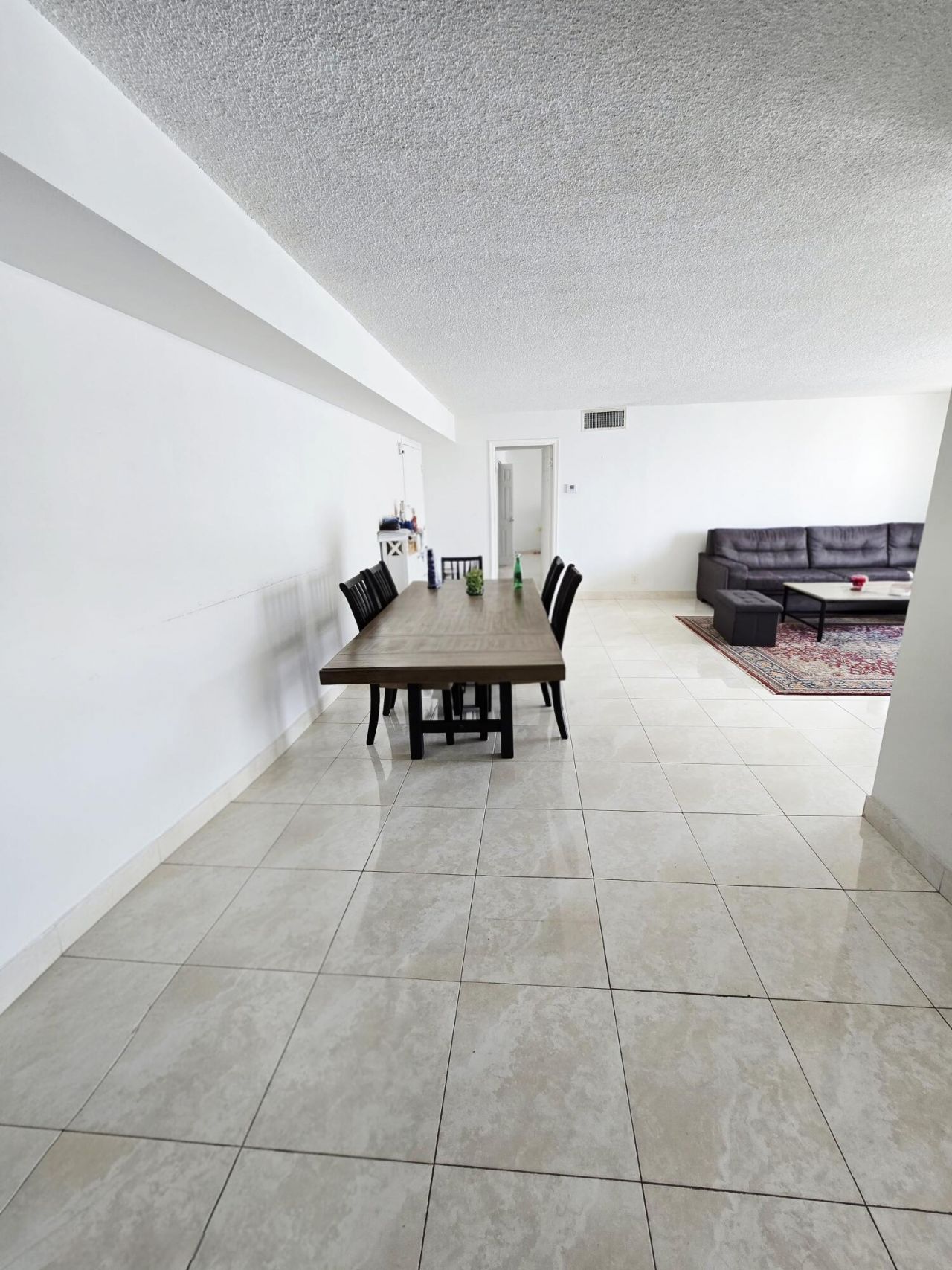 137 Golden Isles Drive, Unit 1202, Hallandale Beach, FL 33009 Photo