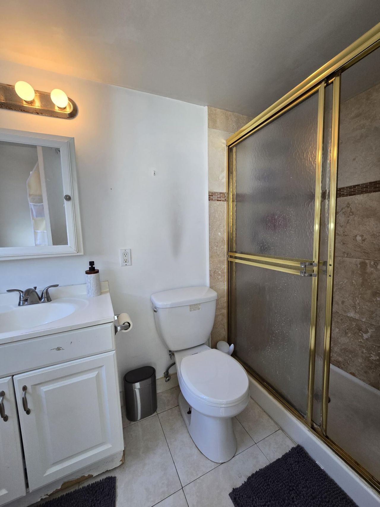 137 Golden Isles Drive, Unit 1202, Hallandale Beach, FL 33009 Photo