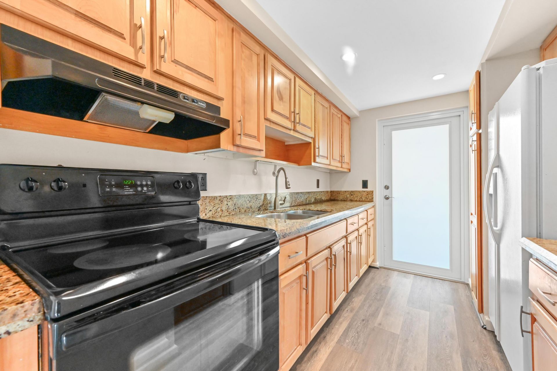 710 N Ocean Boulevard, Unit 710, Pompano Beach, FL 33062 Photo