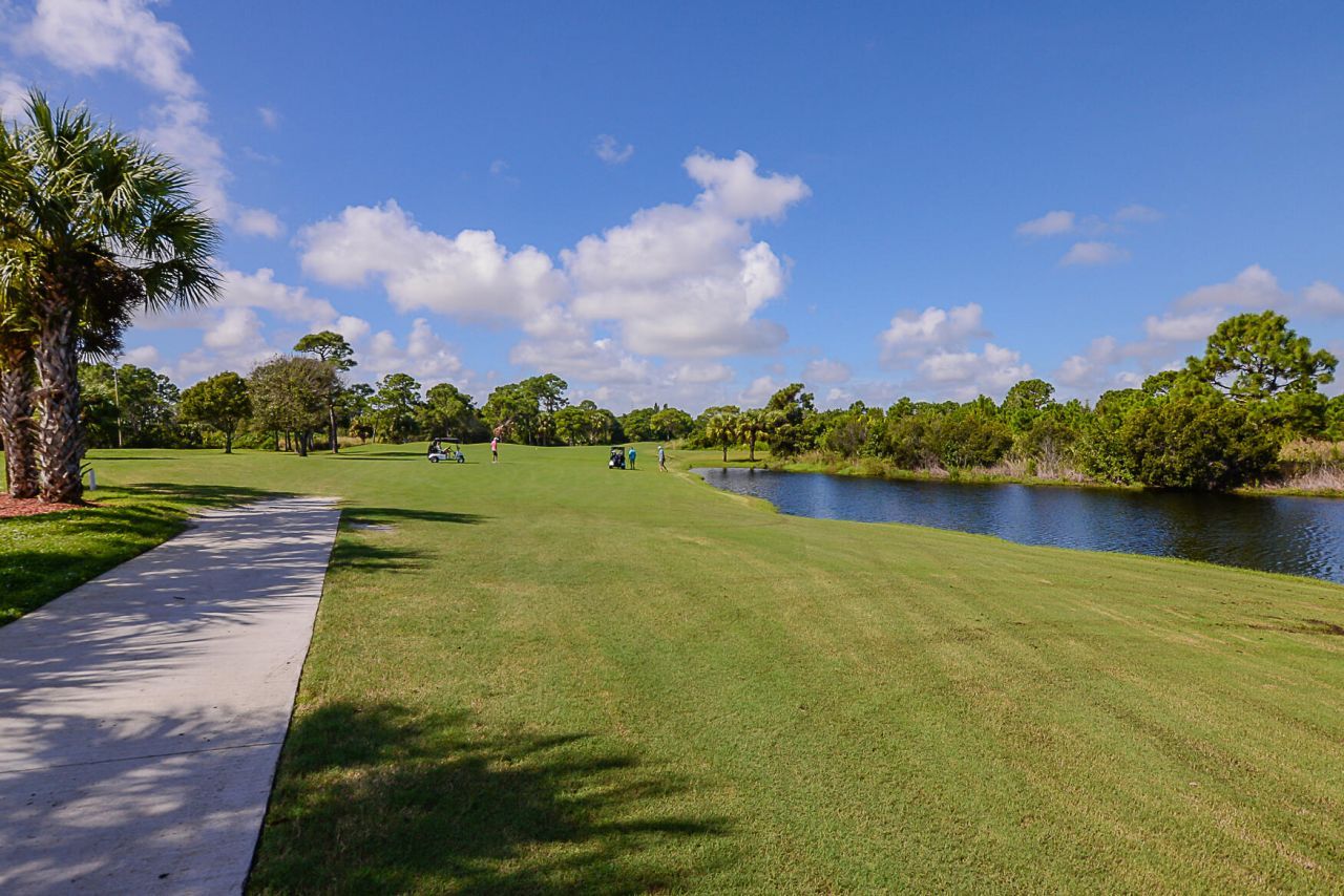 4190 Gator Greens Way, Unit 35, Fort Pierce, FL 34982 Photo