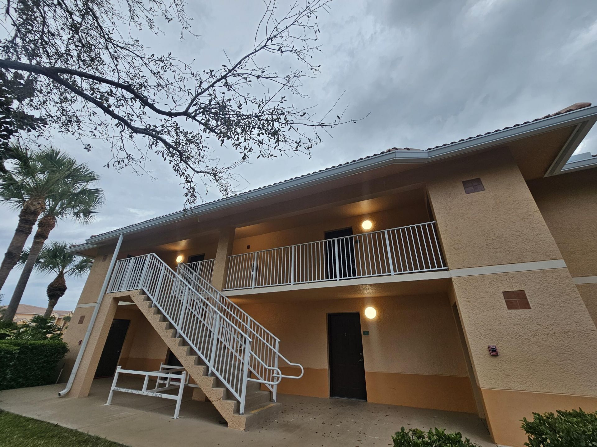 191 SW Palm Drive, Unit 201, Port Saint Lucie, FL 34986 Photo