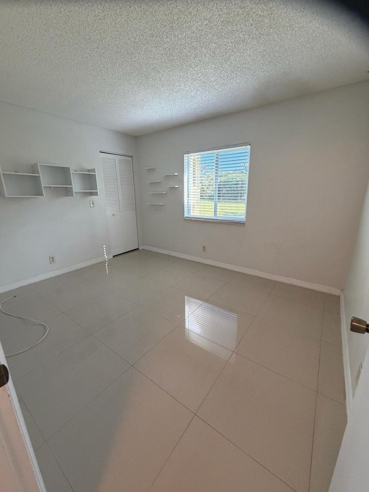 5930 Whispering Pine Way, Unit B-1, Greenacres, FL 33463 Photo