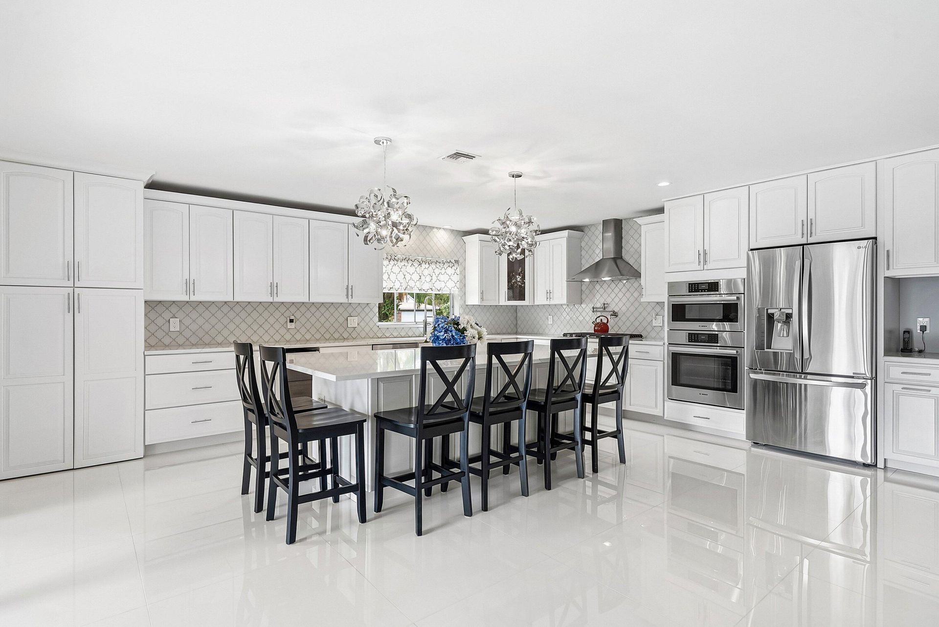 417 N Country Club Drive, Atlantis, FL 33462 Photo