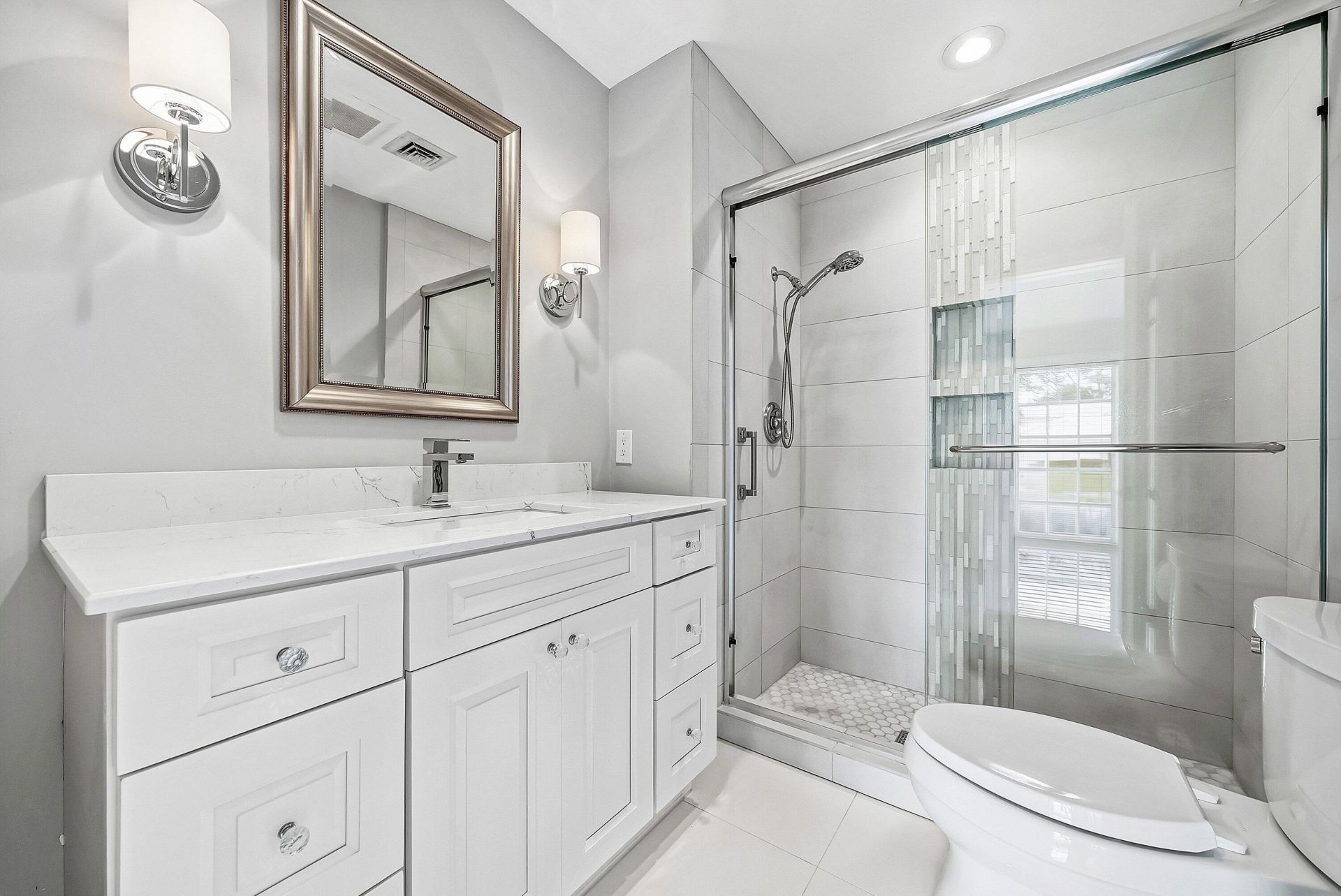 417 N Country Club Drive, Atlantis, FL 33462 Photo