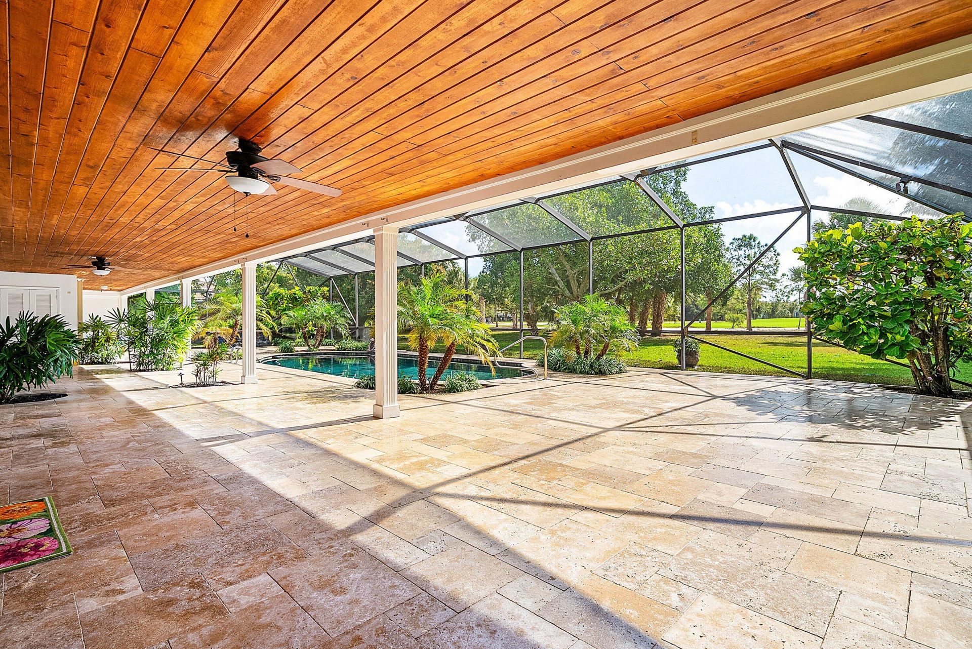 417 N Country Club Drive, Atlantis, FL 33462 Photo