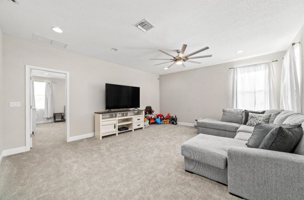 2011 NW Cataluna Circle, Port Saint Lucie, FL 34986 Photo