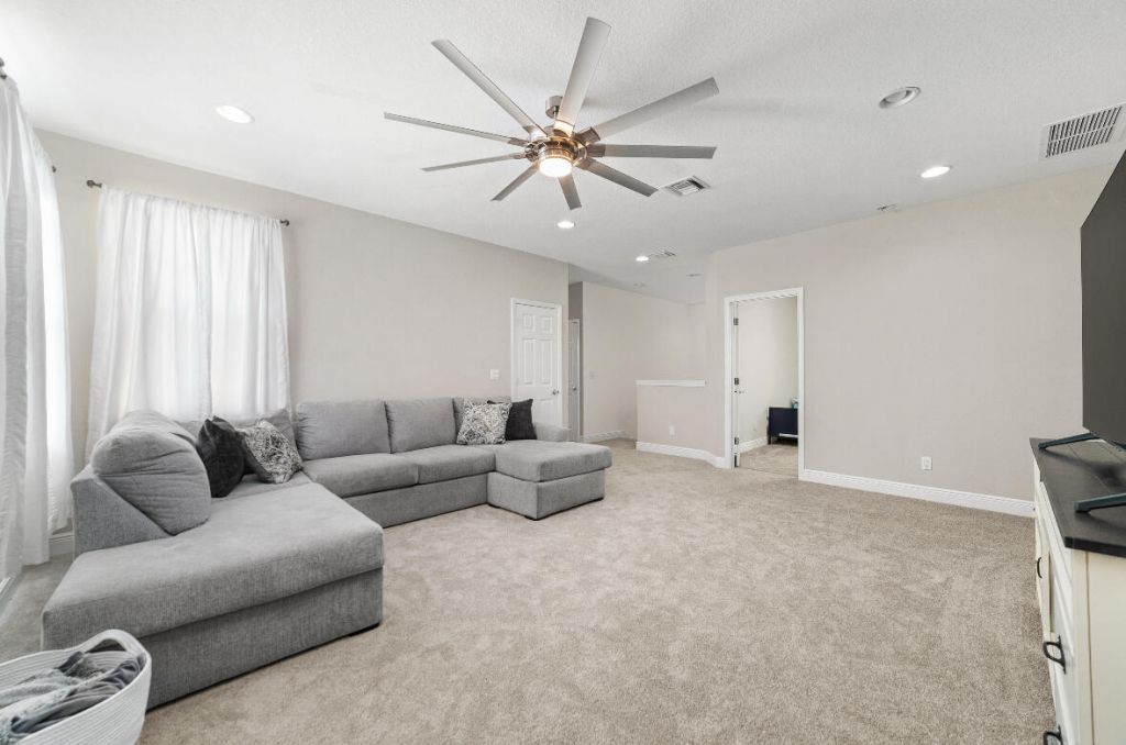 2011 NW Cataluna Circle, Port Saint Lucie, FL 34986 Photo