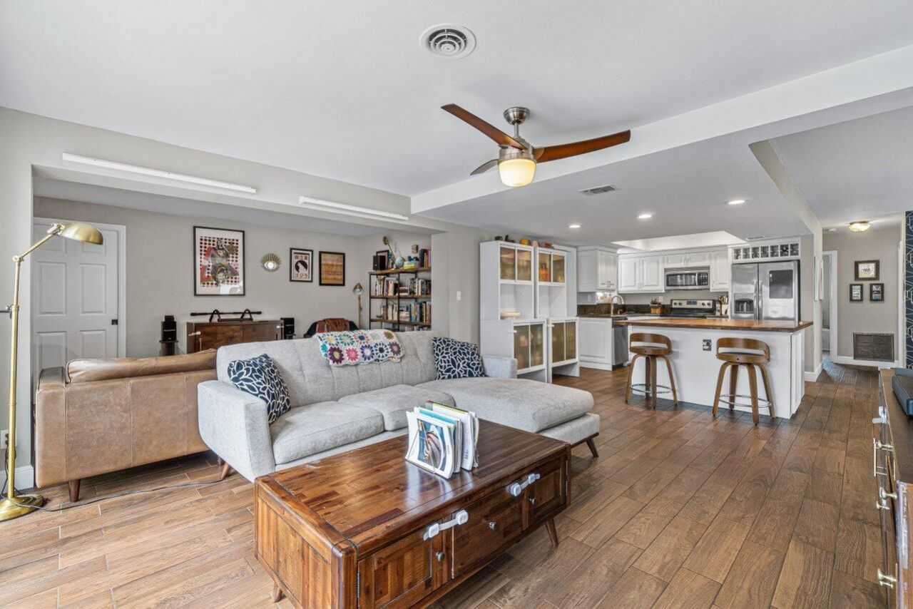 501 SW 8th Terrace, Boca Raton, FL 33486 Photo