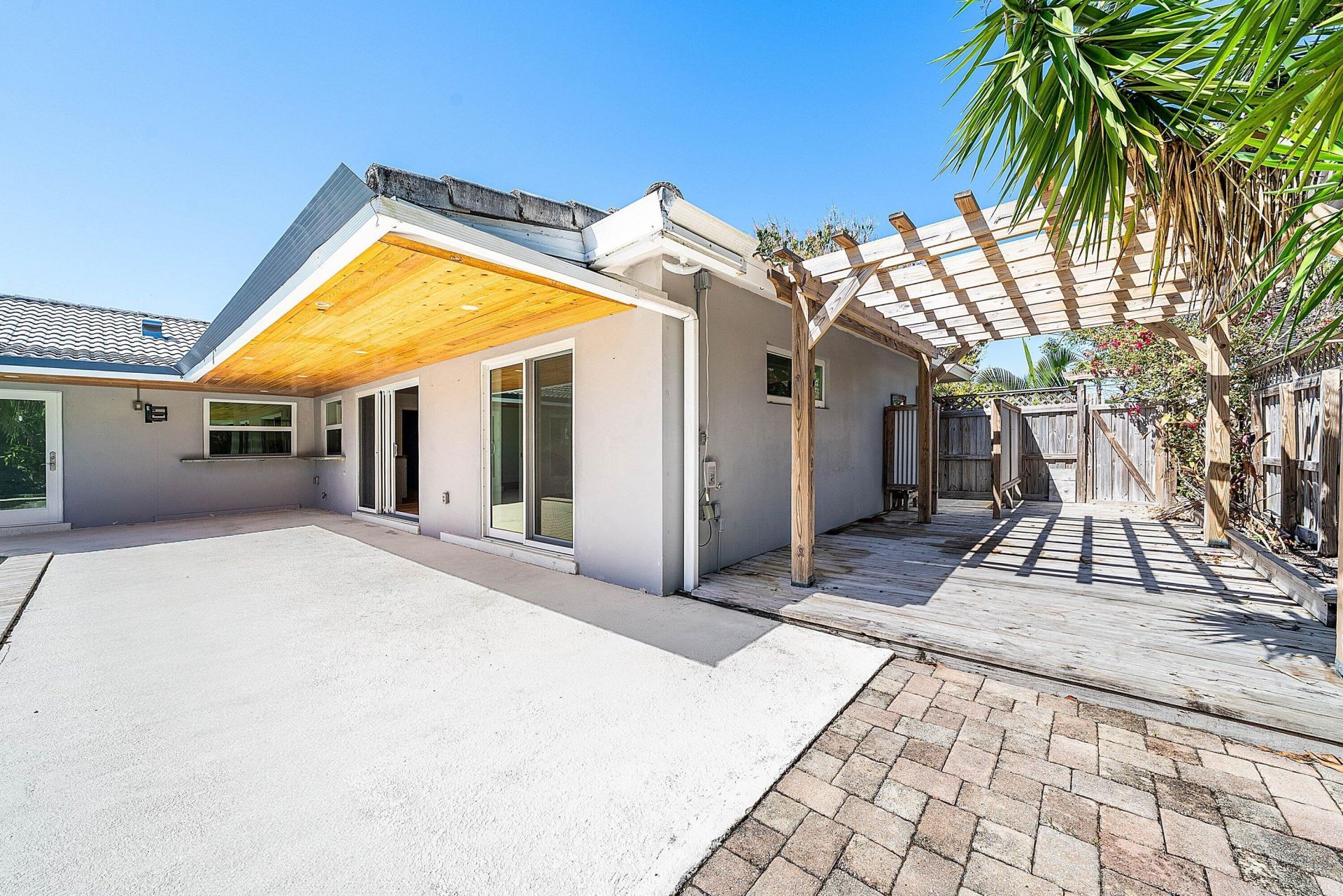 784 Dover Street, Boca Raton, FL 33487 Photo