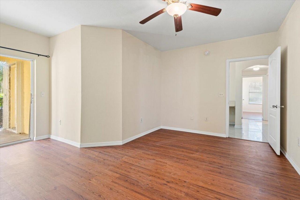 110 SW Peacock Boulevard, Unit 6-101, Saint Lucie West, FL 34986 Photo