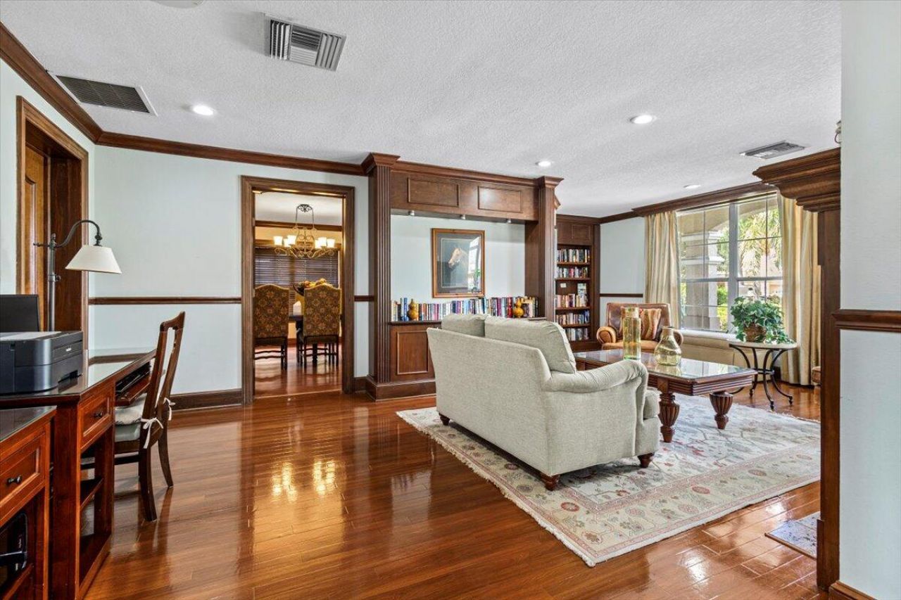 110 SW Peacock Boulevard, Unit 6-101, Saint Lucie West, FL 34986 Photo