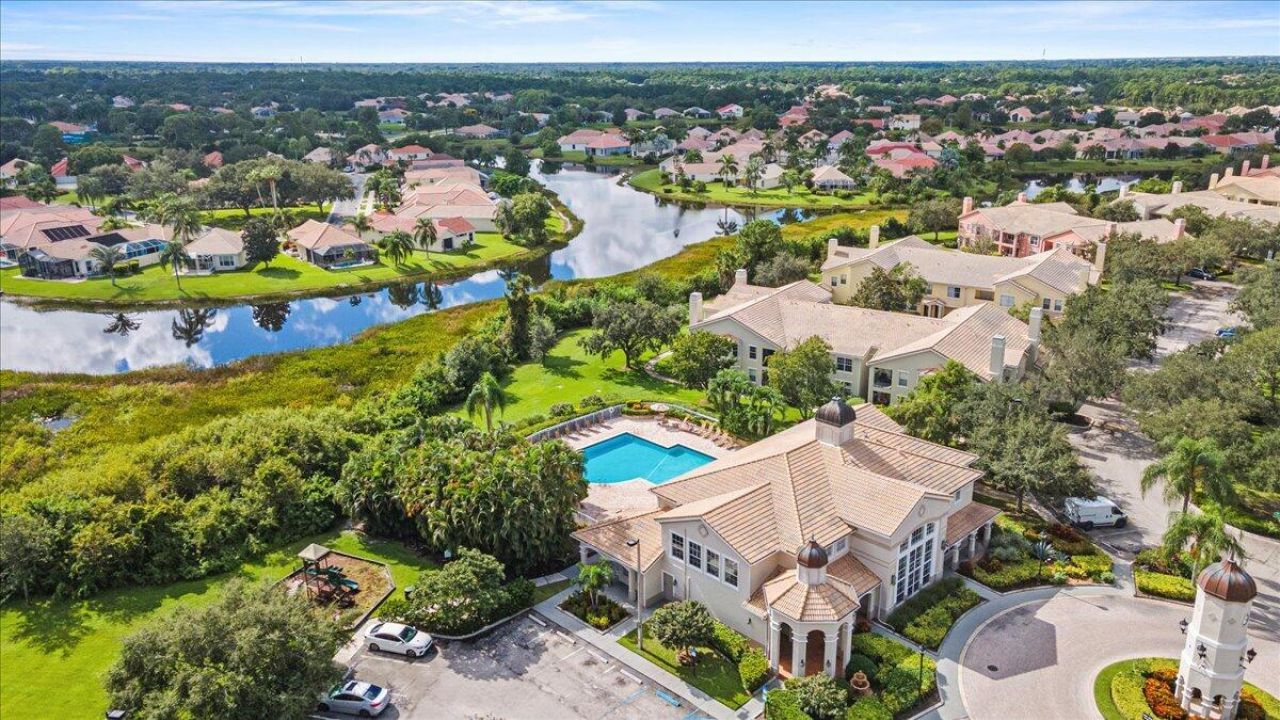 110 SW Peacock Boulevard, Unit 6-101, Saint Lucie West, FL 34986 Photo