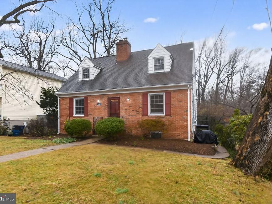 1002 Heather Avenue, Takoma Park, MD 20912 Main Photo