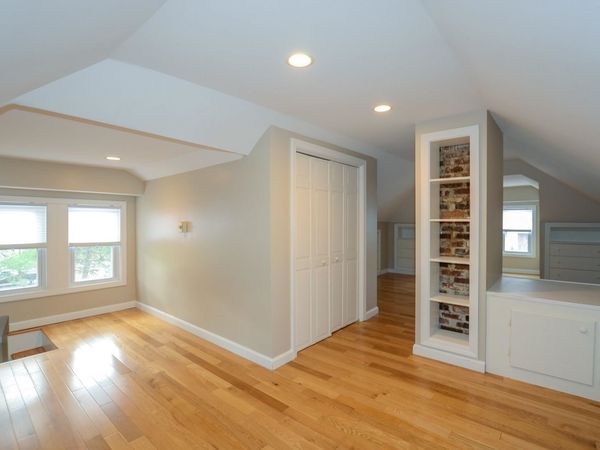 32 Gilman Street, 2, 2nd Floor Unit, Nashua, NH 03060