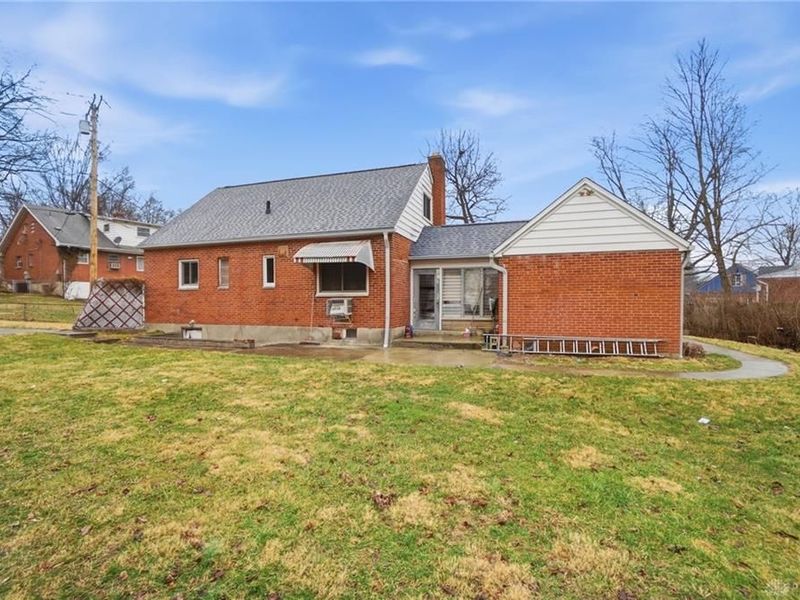 130 W Melford Avenue, Harrison Township, OH 45405 Photo 10